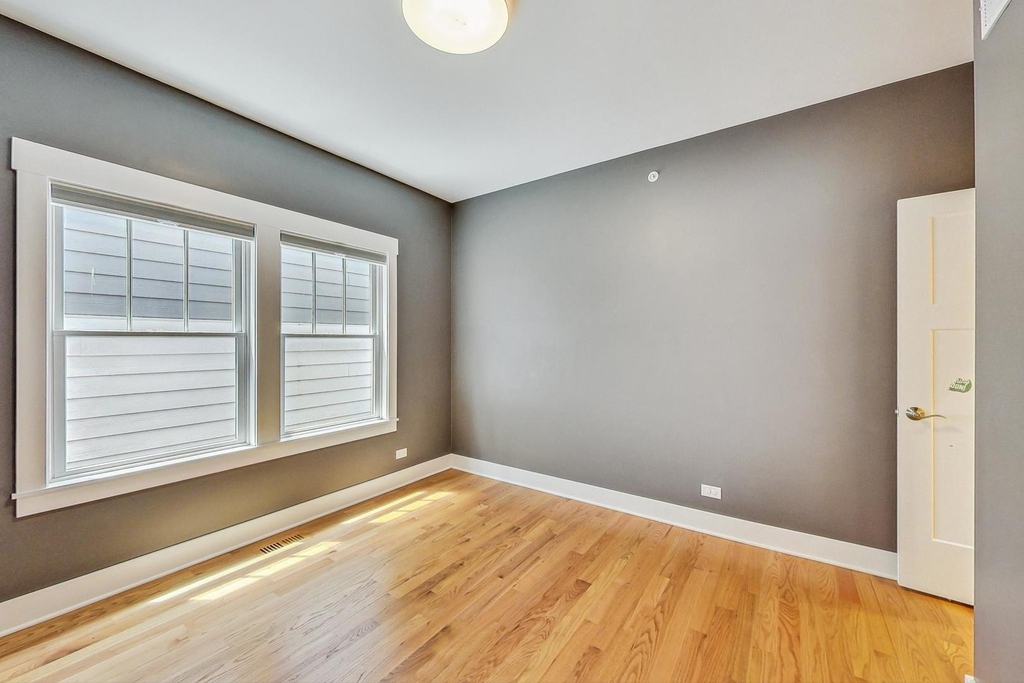 8101 Floral Avenue - Photo 21