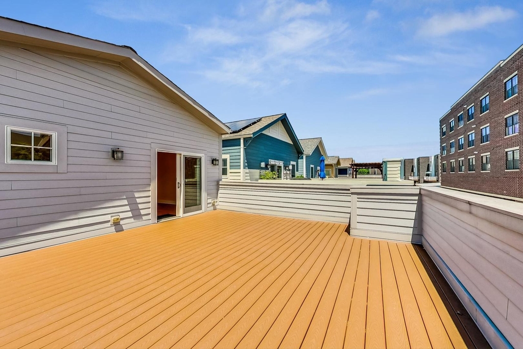 8101 Floral Avenue - Photo 29