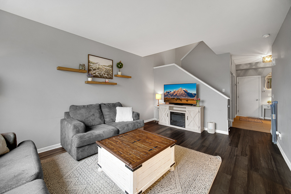 1882 N Wentworth Circle - Photo 10