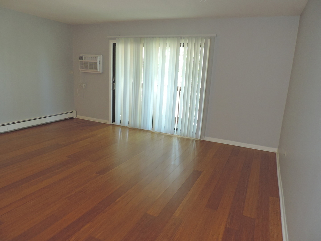 7425 Brookdale Drive - Photo 5
