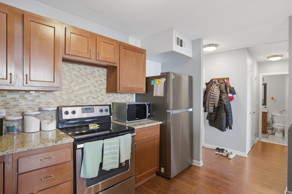 6301 N Sheridan Road - Photo 16