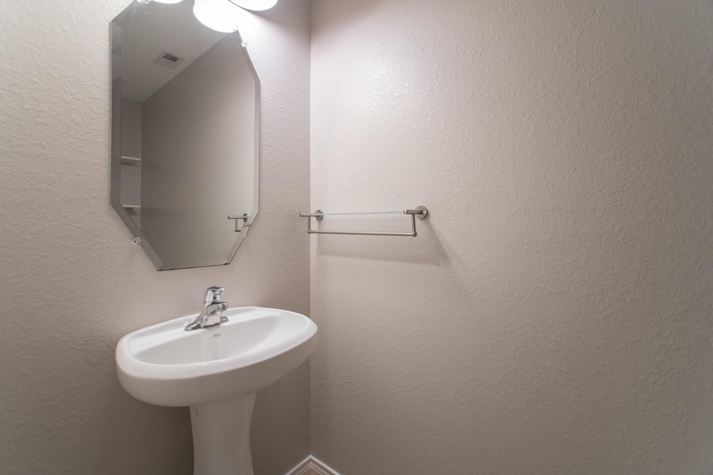 7247 Basque Country Drive - Photo 32