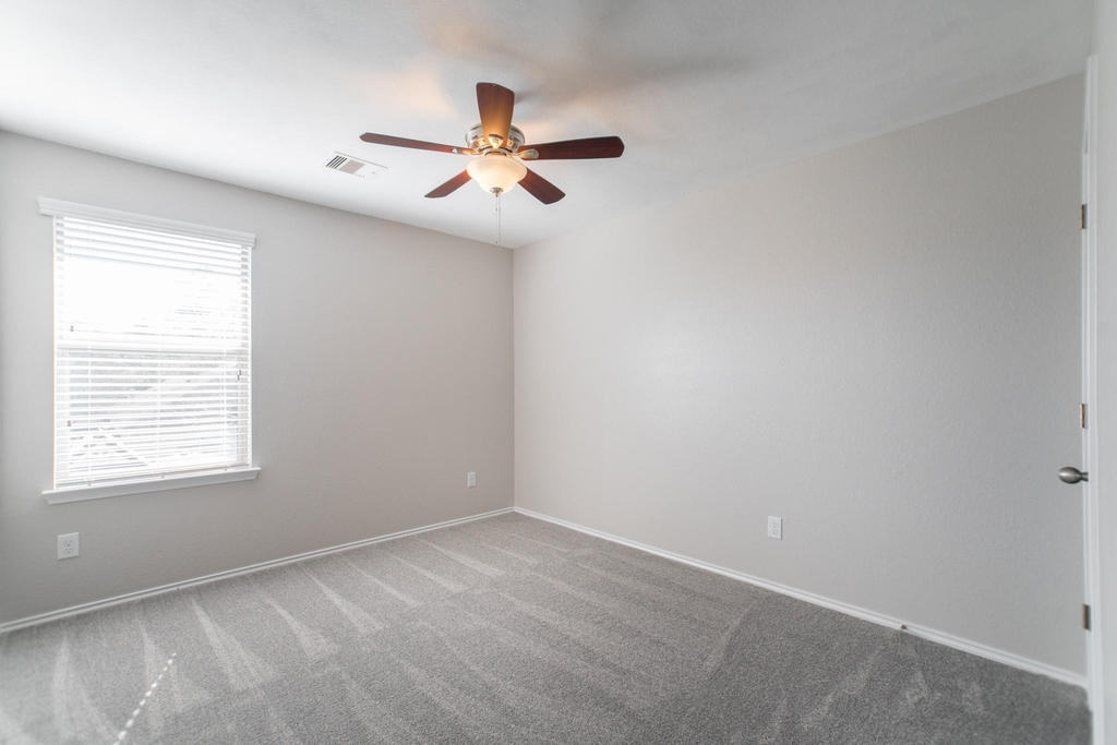7247 Basque Country Drive - Photo 39