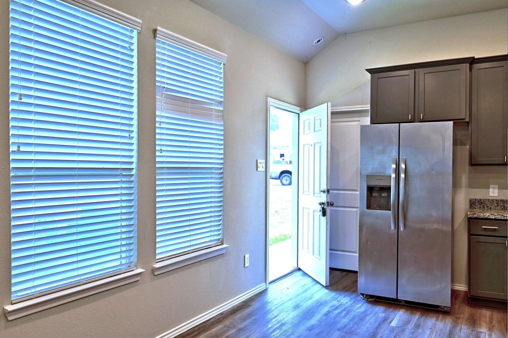 11552 Persimmon Street - Photo 30