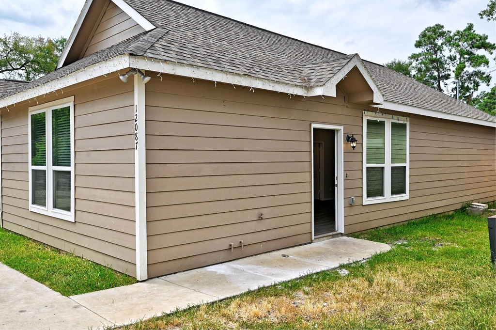 11552 Persimmon Street - Photo 2