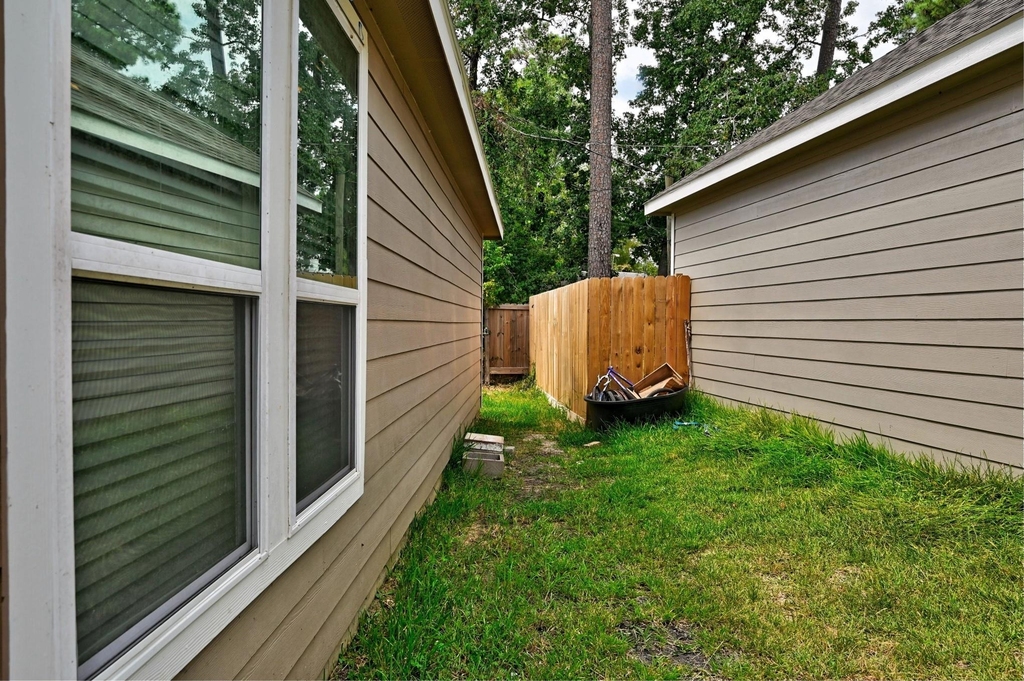 11552 Persimmon Street - Photo 3