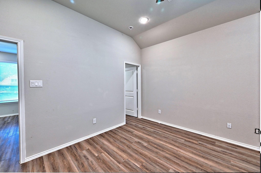 11552 Persimmon Street - Photo 26