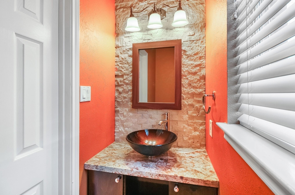 803 Chisel Point Drive - Photo 17