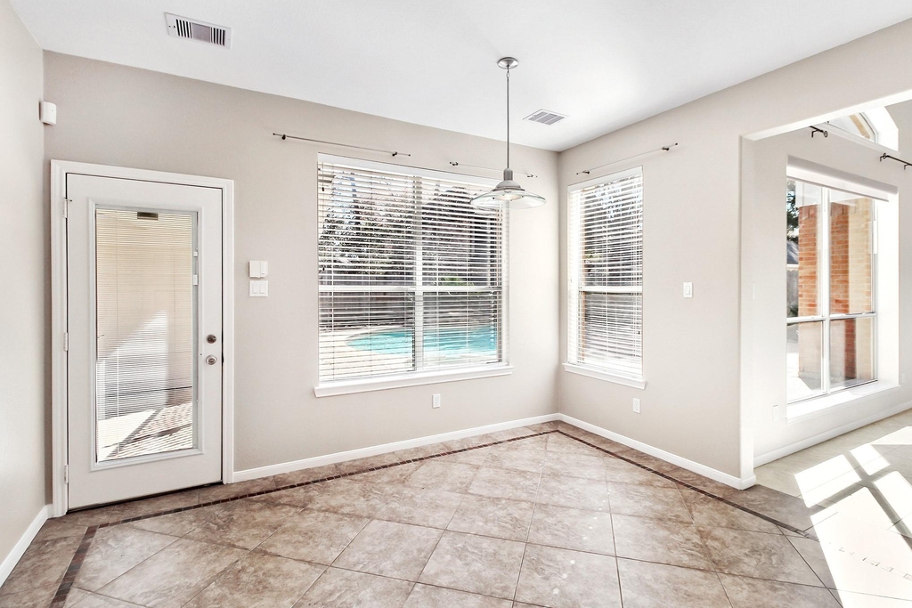 803 Chisel Point Drive - Photo 16