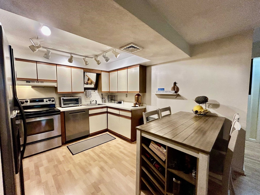 6 Heritage Village - Photo 6