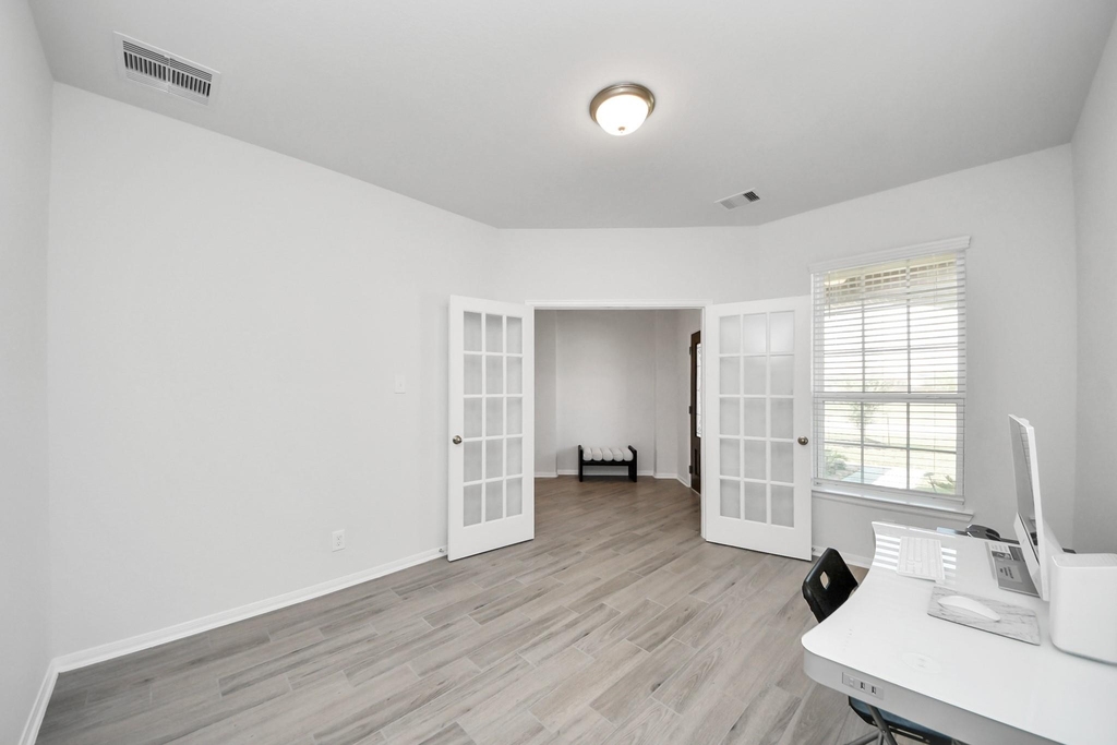 10603 Juniper Branch Drive - Photo 6