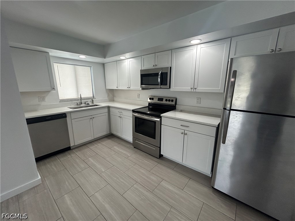 4712 Se 5th Place - Photo 2