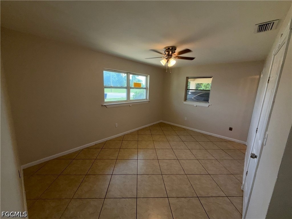 1101 Leeland Heights Boulevard E - Photo 15