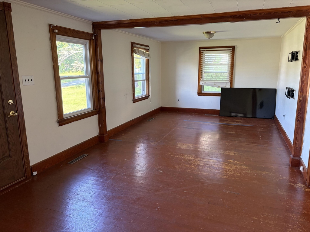 1420 Woodbury - Photo 7