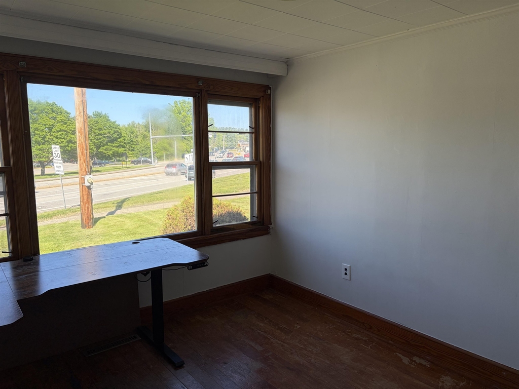 1420 Woodbury - Photo 16