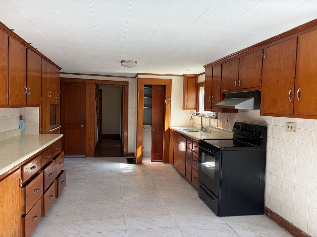 1420 Woodbury - Photo 10