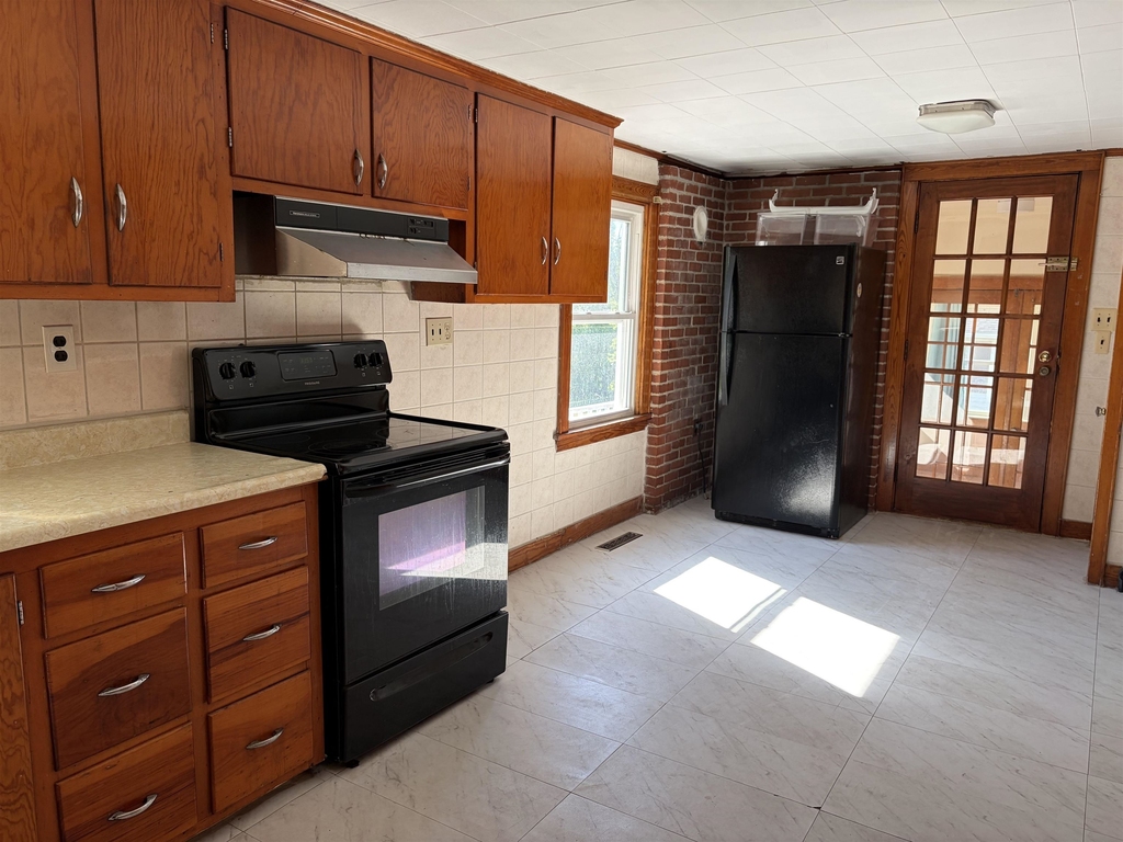 1420 Woodbury - Photo 11