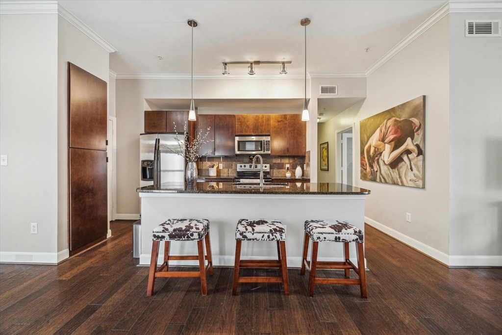 300 St Joseph Parkway - Photo 0