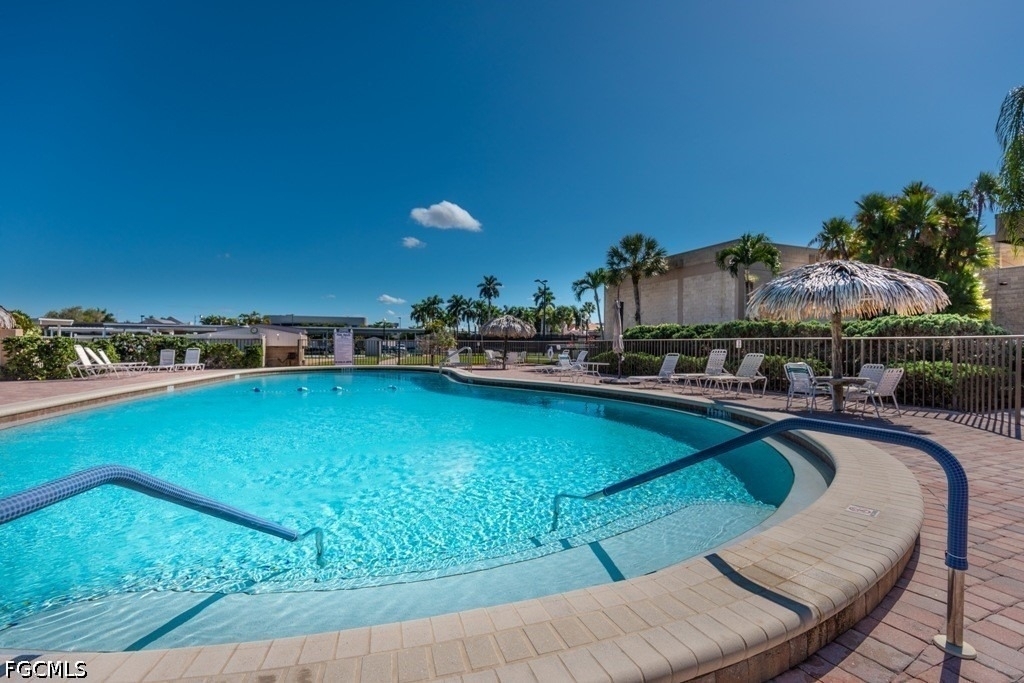 7430 Lake Breeze Drive - Photo 15