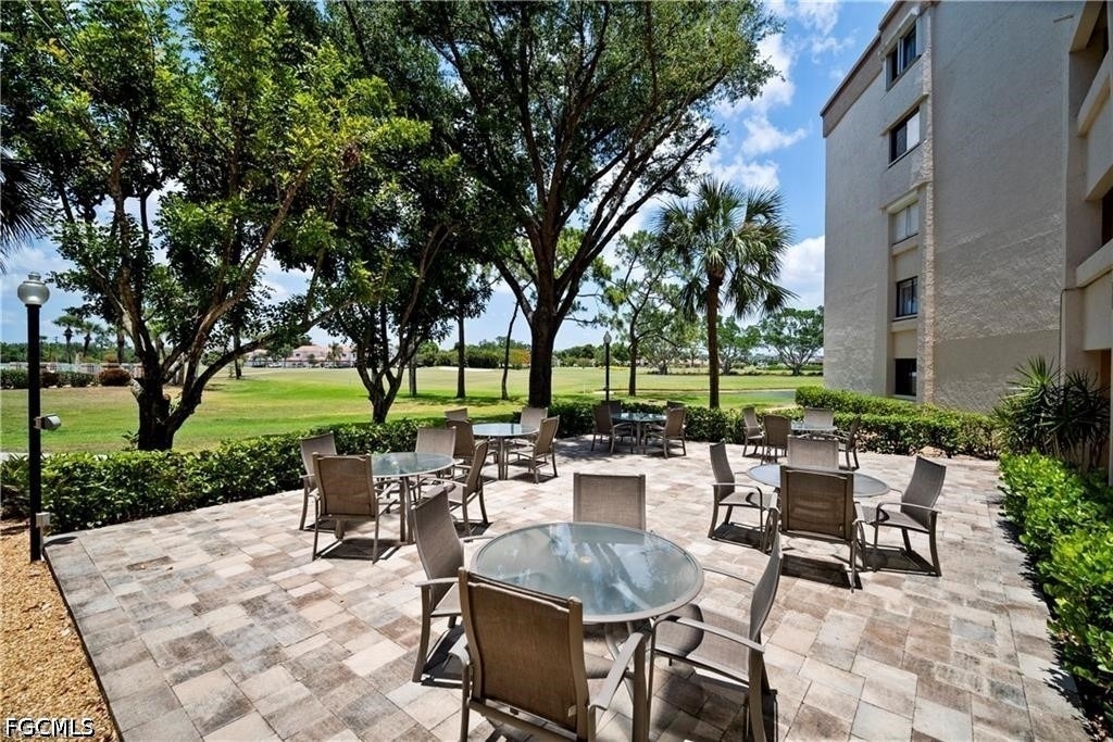 7430 Lake Breeze Drive - Photo 18