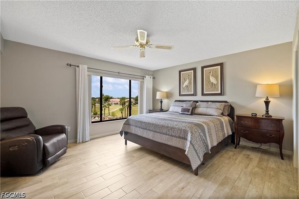 7430 Lake Breeze Drive - Photo 8