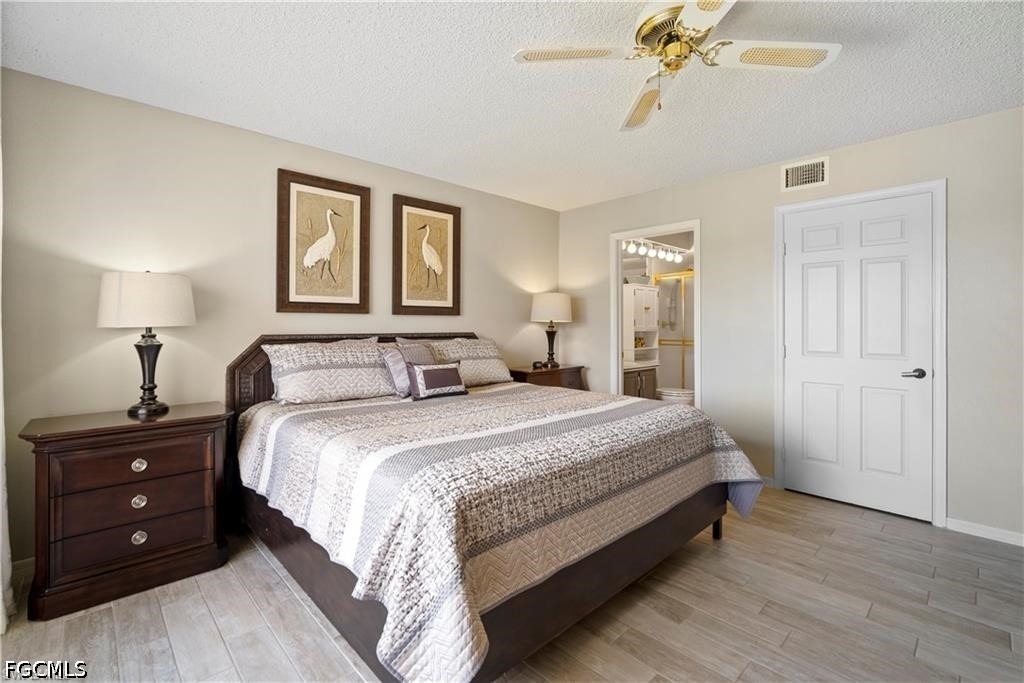 7430 Lake Breeze Drive - Photo 7
