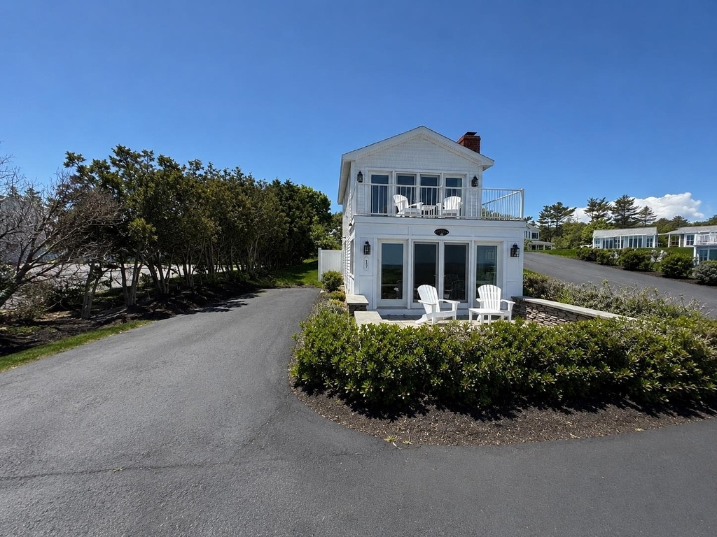 1381 Ocean - Photo 1