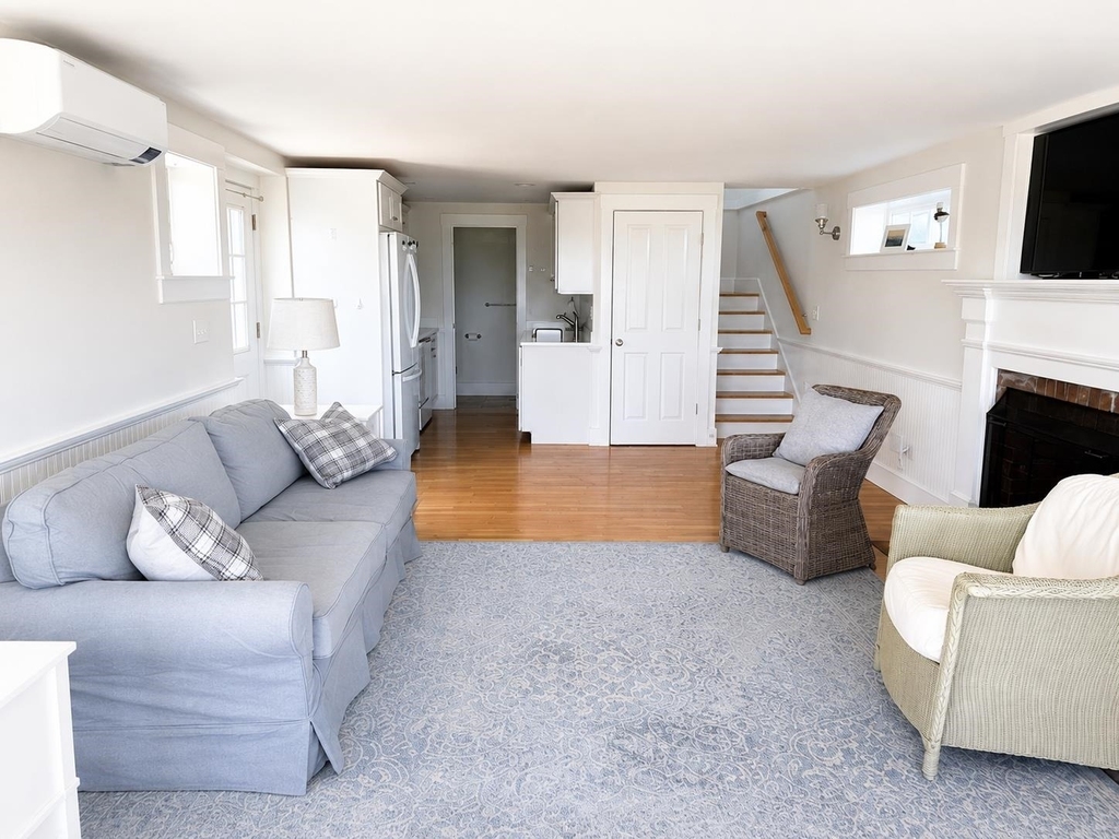 1381 Ocean - Photo 3