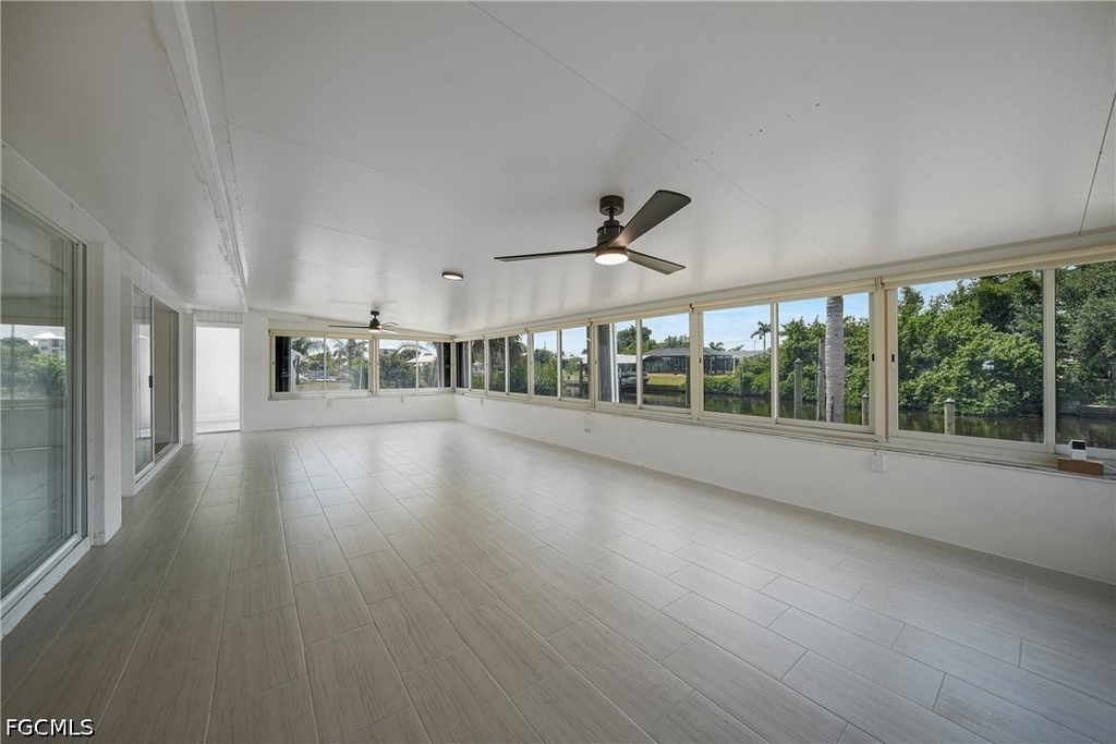 27381 Voyageur Drive - Photo 18