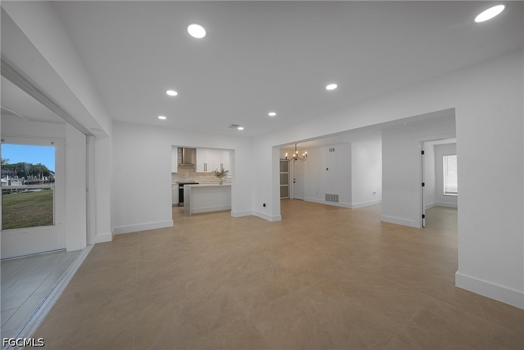 27381 Voyageur Drive - Photo 6