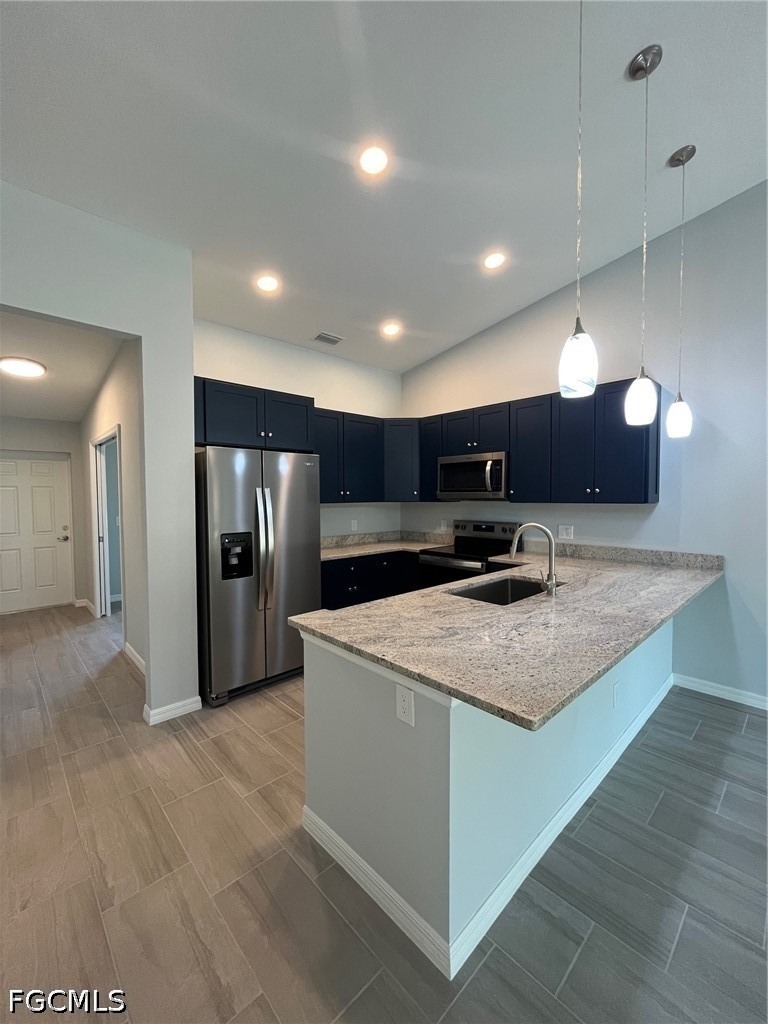 5653 Genesee Parkway - Photo 2