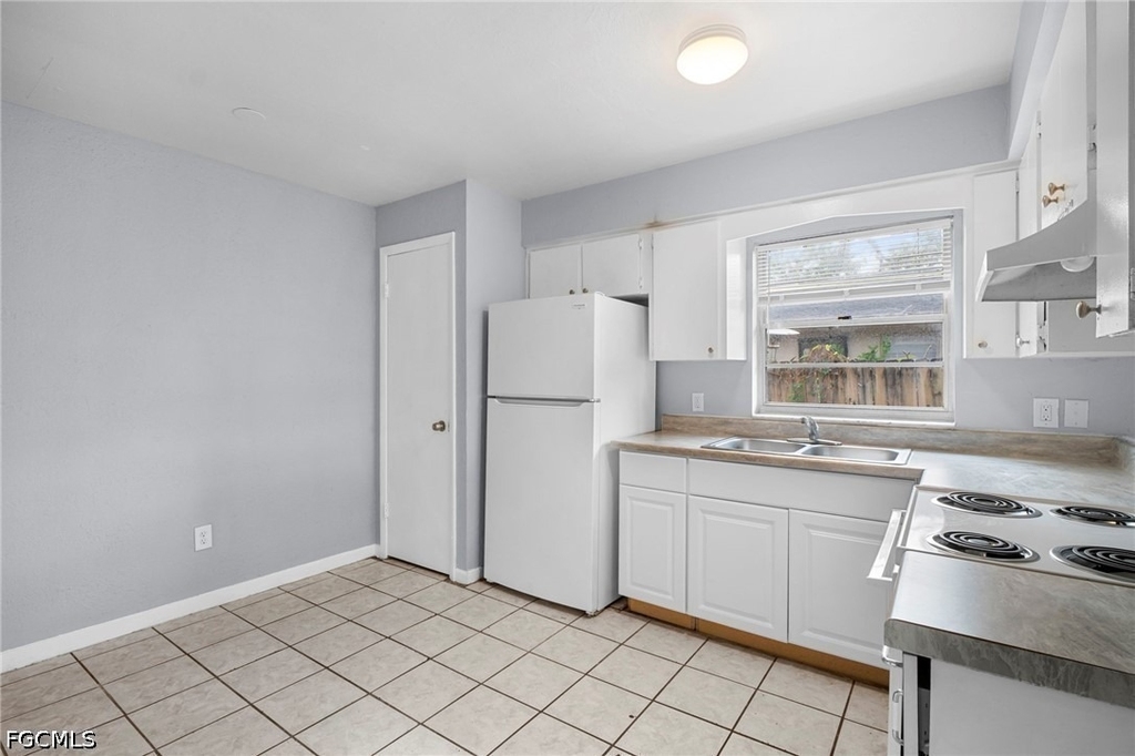 5449 10th Avenue - Photo 7