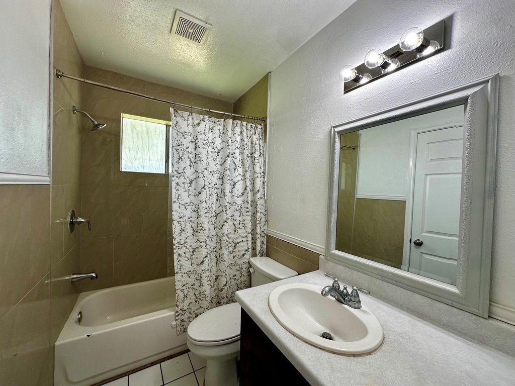 4659 Orange Circle S - Photo 5