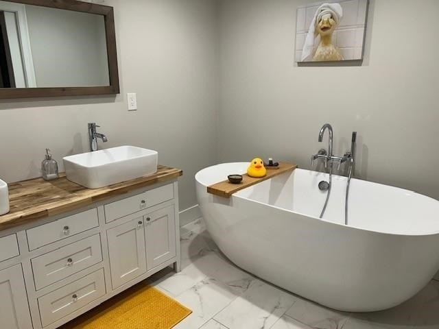 240 Bay Point - Photo 10