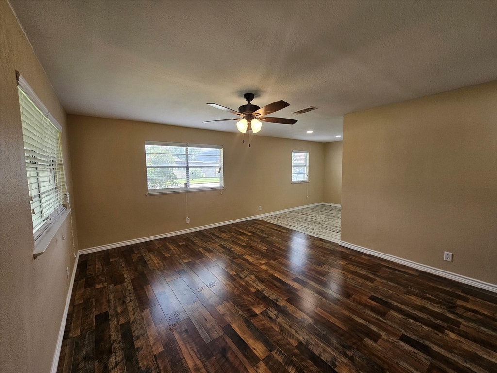 120 Ronald Avenue - Photo 4