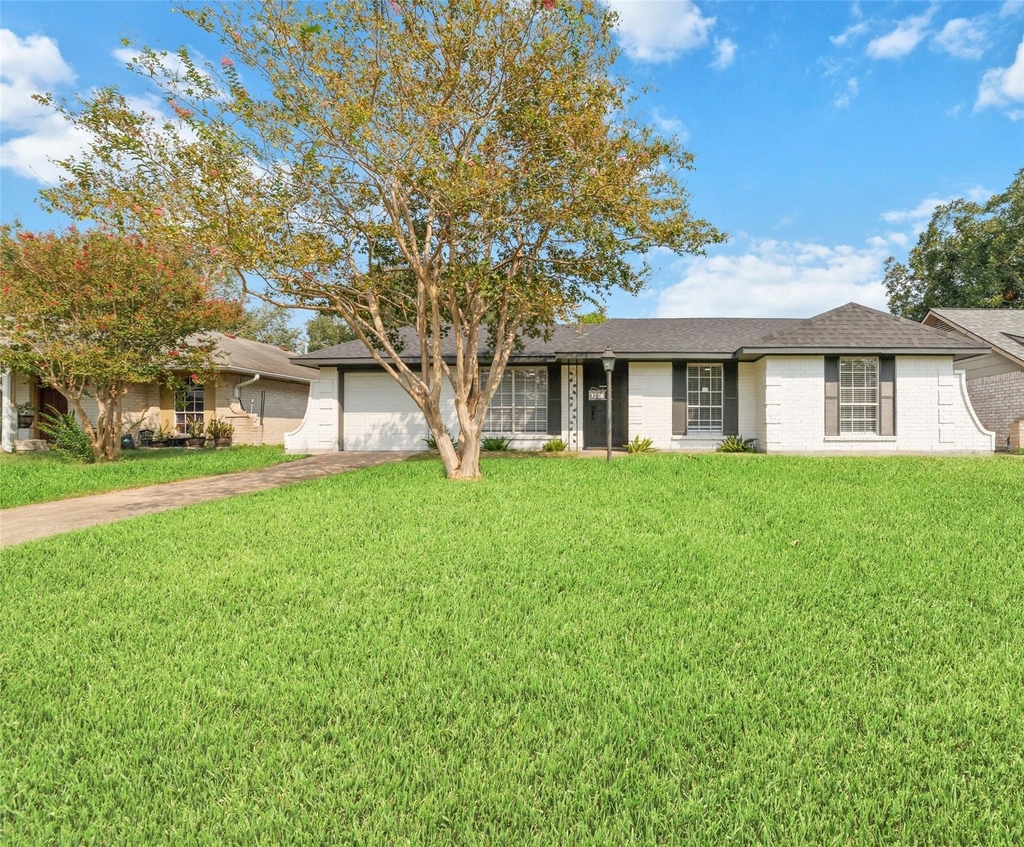 7706 Deadwood Drive - Photo 0