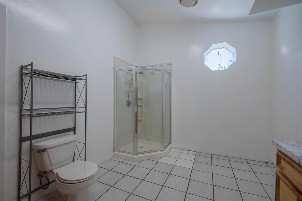 1208 Weyer Street - Photo 22