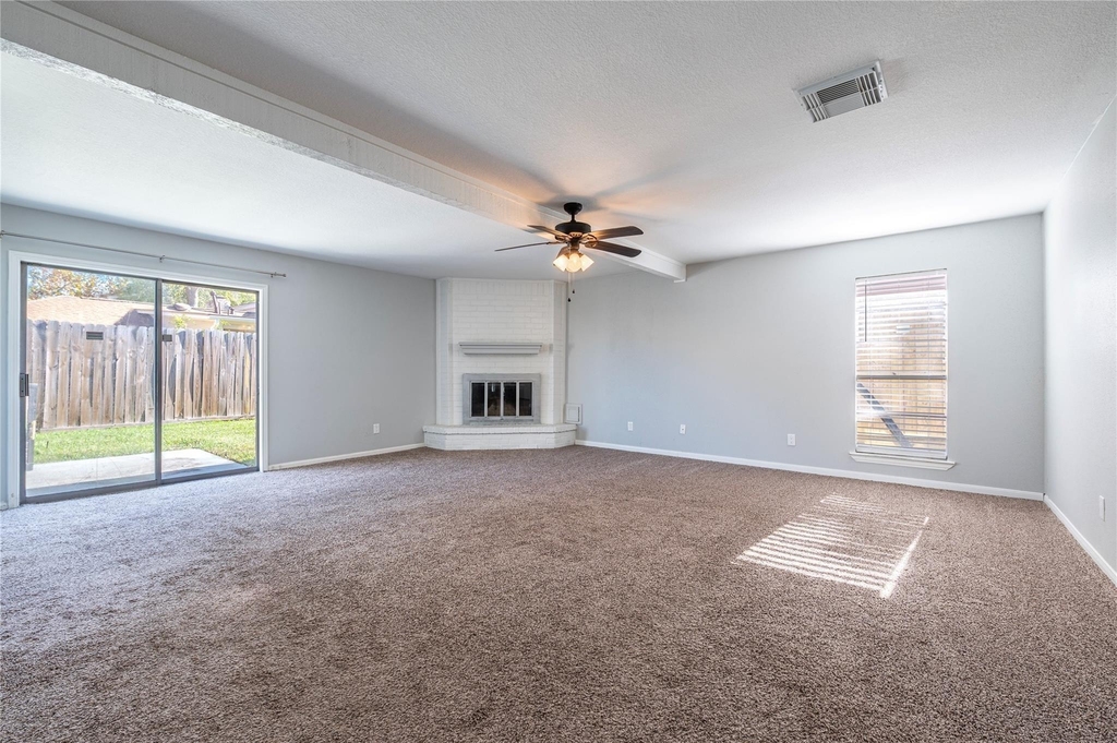 10215 Kirkwren Drive - Photo 9