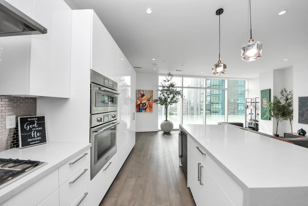 4521 San Felipe Street - Photo 3