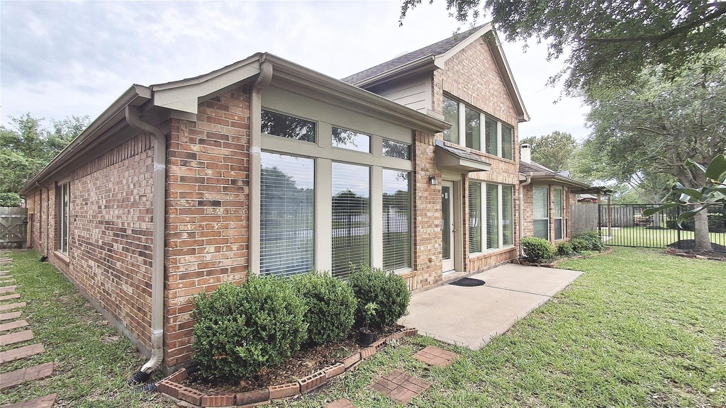 10615 Cortland Ridge Lane - Photo 38