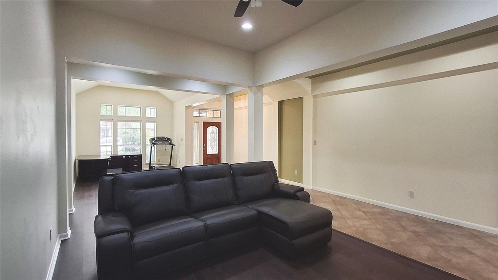 10615 Cortland Ridge Lane - Photo 21