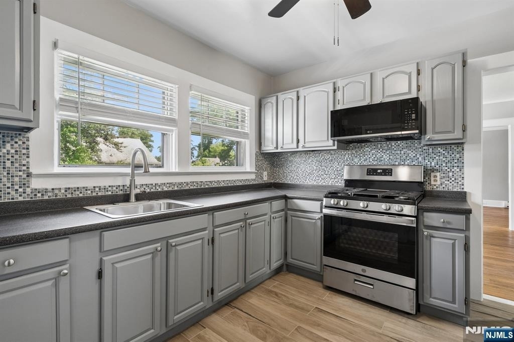 26 Howe - Photo 13