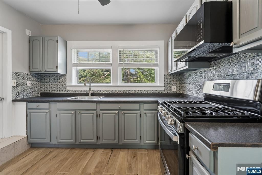 26 Howe - Photo 14
