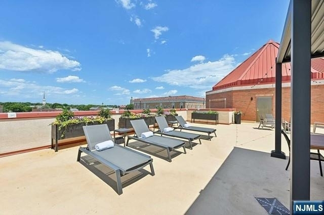 48 S Park - Photo 34