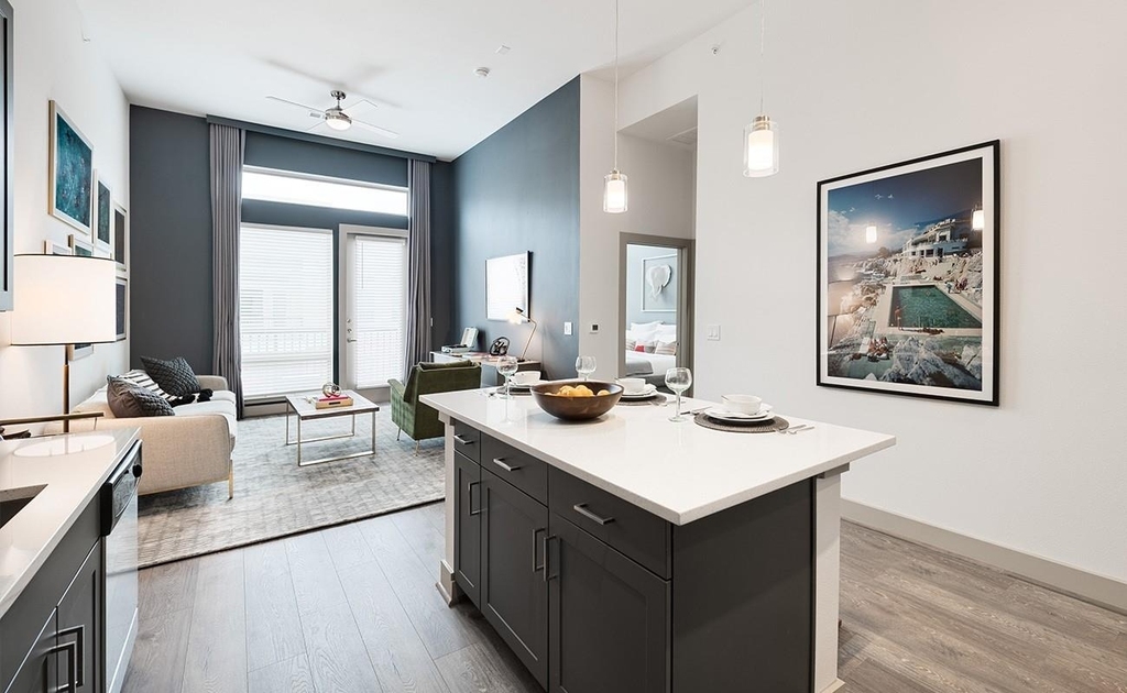 160 Birdsall Street - Photo 1