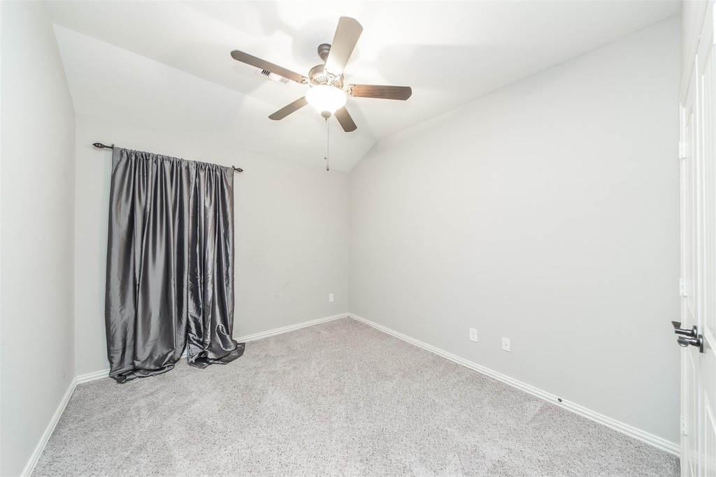 17919 Banbury Green Lane - Photo 19