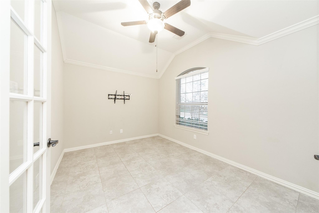 17919 Banbury Green Lane - Photo 5