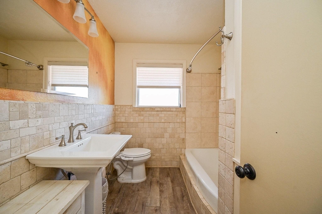 2821 Eastgrove Lane - Photo 12