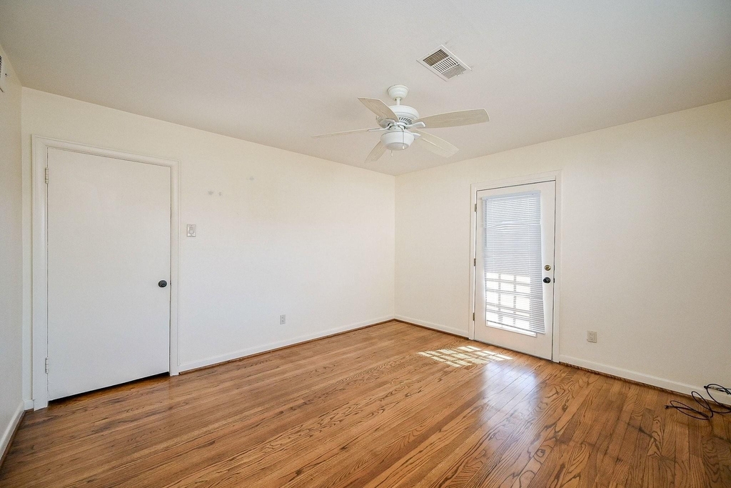 2821 Eastgrove Lane - Photo 20