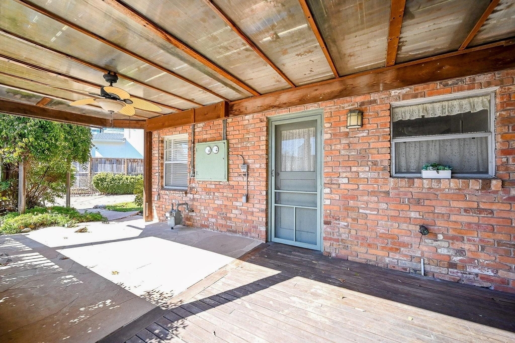 2821 Eastgrove Lane - Photo 24